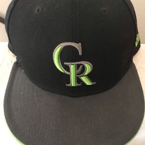 MLB Colorado Rockies hat. Size:7 3/8
